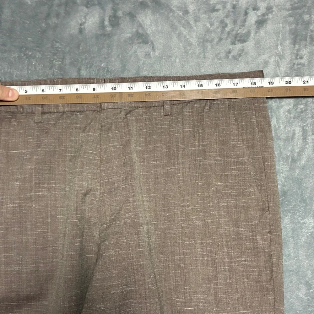 Hugo Boss Virgin Wool Flat Front Dress Pants Mens 36R Brown